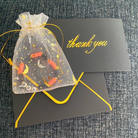 Handmade “ Boo” Halloween Heishi Bracelet - Picture 3 of 5